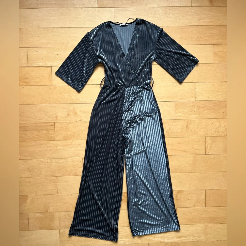 ZARA‎ Trafaluc Jumpsuit Velvet 3/4 Sleeve Striped Wide Leg Gray Blue Size Small